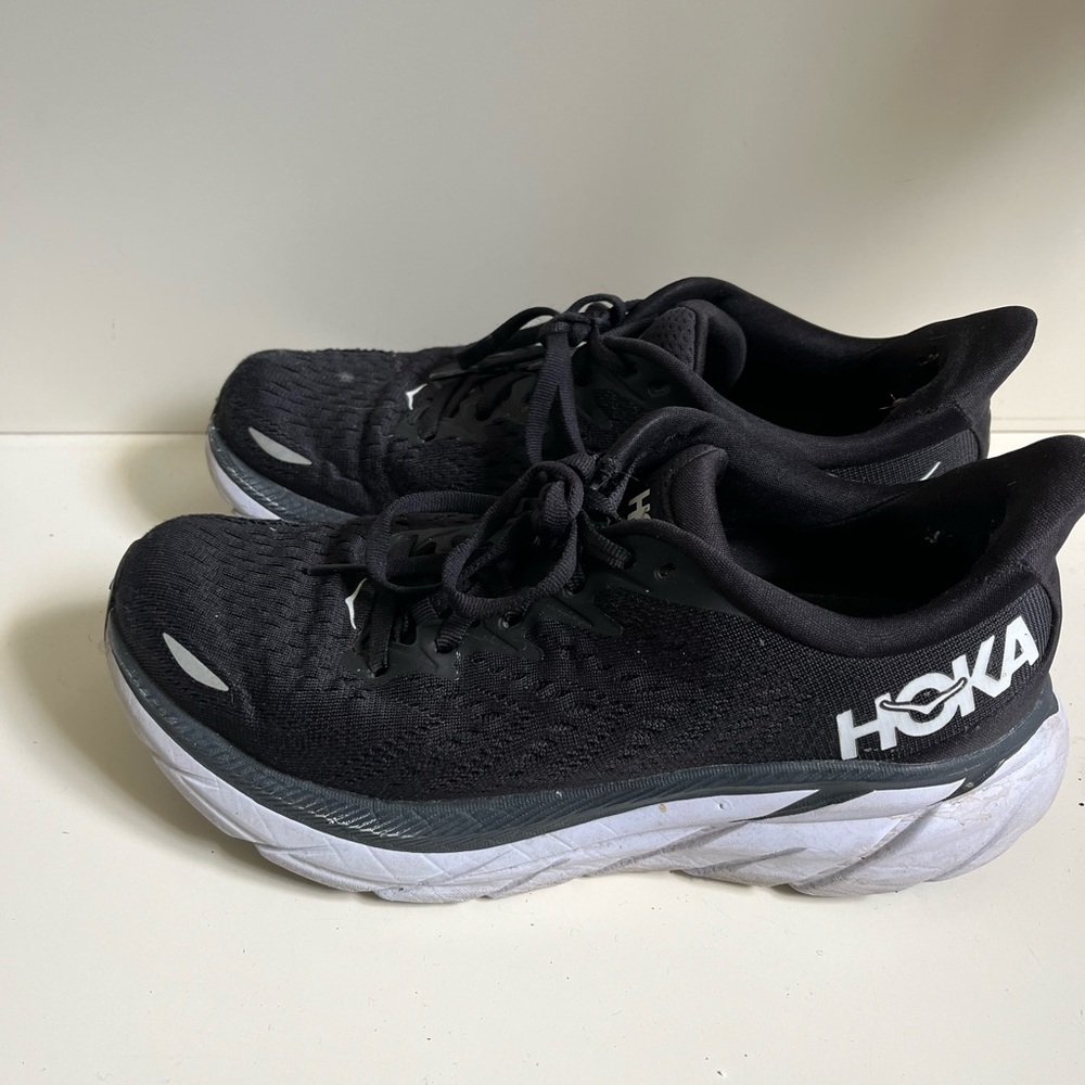 Hoka Clifton 8 Black and White - Picture 3 of 5